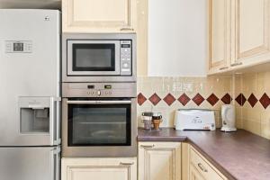 Maisonnette au calme et à 3mn du centre de Sanary - climatisée - proche portissol