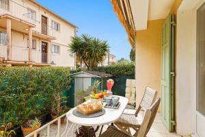 Maisonnette au calme et à 3mn du centre de Sanary - climatisée - proche portissol