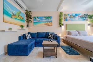 Studio Caribbean Dreams - Stylish & only 2 Blocks to the Beach - At Bahay Condos