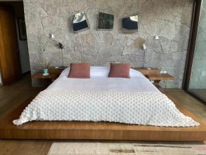 Casa Escondida, Spectacular lake and forest view