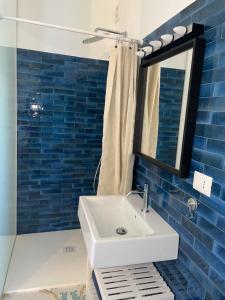 Yali Suites Bed and Breakfast