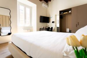 Home Sweet Rome Lucina