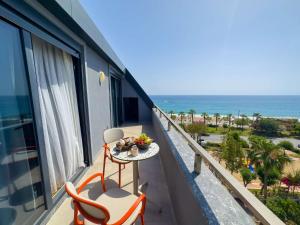 Qoople Litus seaside view apartments on Kleopatra beach