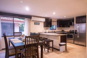 The Cove Door 15 and 16 Upper & Lower Unit