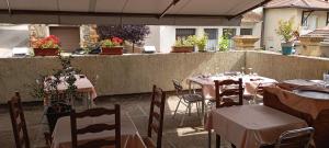 Hotels Logis Hotel Le Saint Clement : photos des chambres