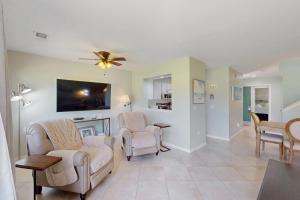 Inverness Village 942