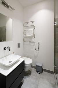 Central and Cozy City Studio