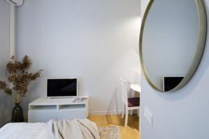 Central and Cozy City Studio