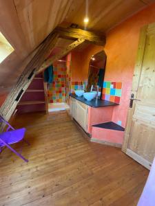 Maisons de vacances Eco-friendly house, near Angers5 bedrooms, 2 bathrooms : photos des chambres