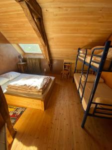 Maisons de vacances Eco-friendly house, near Angers5 bedrooms, 2 bathrooms : photos des chambres