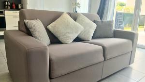 Appartements HIBISCUS - Duplex avec Jardin prive - 6 Pers- Entree Autonome - Wifi & Parking Gratuite : photos des chambres