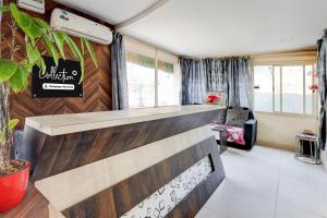 Super Collection O Bhanugudi Junction Kakinada Formerly Stay Inn Luxury