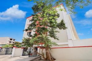 Super Collection O Bhanugudi Junction Kakinada Formerly Stay Inn Luxury