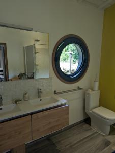 Maisons de vacances Maison bois au calme : photos des chambres