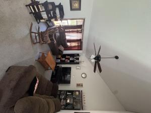 Cozy space in quiet neighborhood