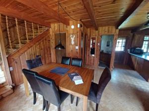 Chalet Natura Versailles Spa and River