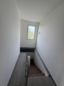 Velestovo panorama house II