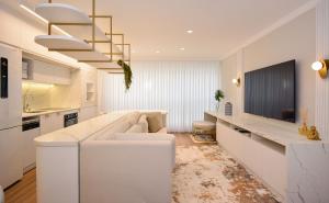 Gaivotas Golden - Luxo a 200 metros da praia - NIN011