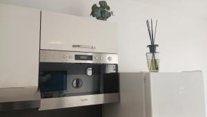 Appartements HIBISCUS - Duplex avec Jardin prive - 6 Pers- Entree Autonome - Wifi & Parking Gratuite : photos des chambres