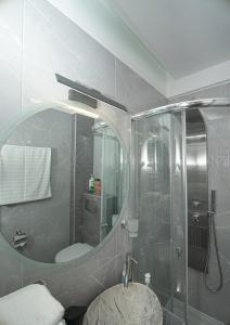 Cozy Sea View Apartment in Paralia