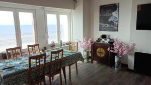 Appartements Appartement sur la digue avec vue mer exceptionnelle ! : photos des chambres