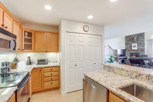 Family Fun in Sugar Mtn! Mountaintop Gem with Views