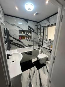 The XL modern retreat