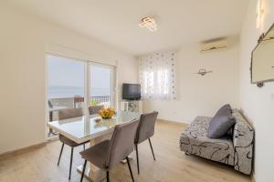 Apartments STANIĆ - comfortable holiday accommodation!