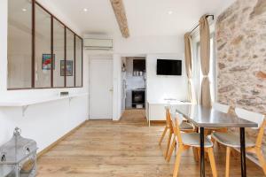 CASA RIVIERA Ecrin moderne ,tout confort, 300 m Croisette