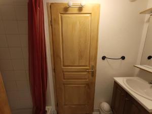 Appartements Residence Neige Et Golf - Petit studio cosy sans balcon expose Nord mais en front de neige ! MAE-8854 : photos des chambres