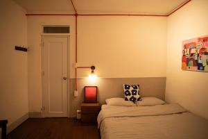 88 ngày là tới HOUSE - 88 days to go HOUSE