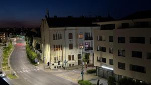 Bajcsy corner apartment FREE PARKING