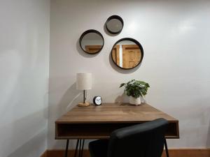 Cowboy Hot Tub and Alleged Alien Sightings