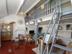 Les pieds dans l eau