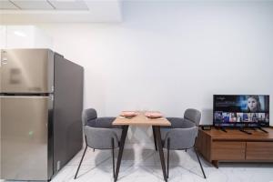 Contemporary Studio Getaway in Jebel Ali