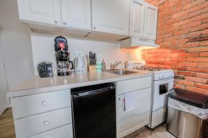 South End Serene Studio