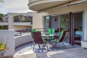 Appartements LES ANGES -F2 Appartement, terrasse vue mer, piscine, wifi : photos des chambres