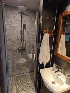 Pokoje Gościnne i Apartament Górski Widok