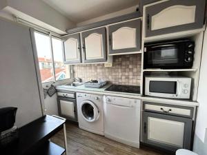 Résidence Grand Voile - T3 traversant avec vue sur le bassin à Arcachon, proche plage MAE-9234