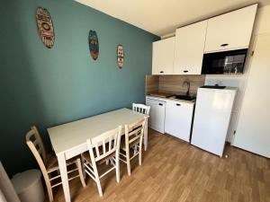 Résidence Les Vertmarines - 226 - Appartement tout confort en résidence avec piscine au Verdon sur Mer MAE-9133