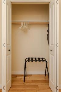 The Razor Clam 2 bdrm cottage with hot tub, pet ok