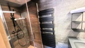 Résidence Le Vieux ChÊne - Appartement chic pour 6 personnes, centre village MAE-3133