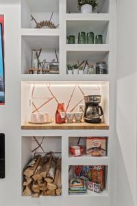 Old City 2 BR-Near Historic Sites-King Bed