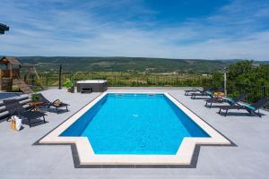 Villa Dalmatia with Sauna, Hot tub, Heated pool