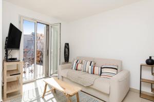 CALYPSO- Superbe perle, Vieil Antibes, wifi, climatisation