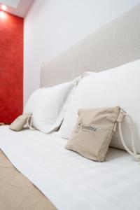 Aphrodites House Upon White Tower