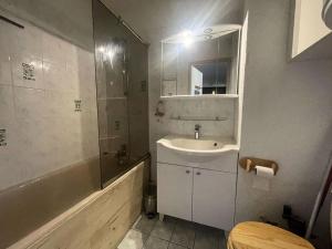 Résidence Montana 2 - Appartement cosy avec départ ski aux pieds MAE-5581