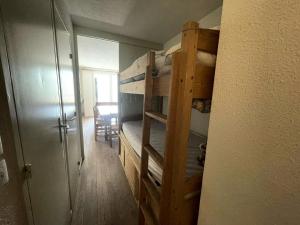 Résidence Ecrin 6 - Les Deux Alpes – Appartement cosy au pied des pistes dans le calme du quartier 1800 MAE-5531