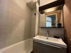 Résidence Ecrin 6 - Les Deux Alpes – Appartement cosy au pied des pistes dans le calme du quartier 1800 MAE-5531