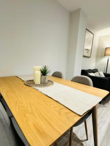 2 Bedr 2 Bath Balcony Lux Digbeth Apex Lofts 101